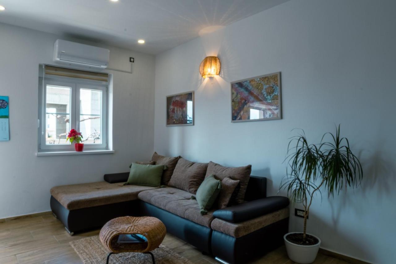 Deluxe Apartment And Studio "Nona Fa" Rijeka Exterior photo